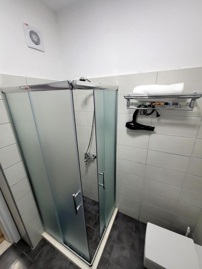 Apartament Eni House